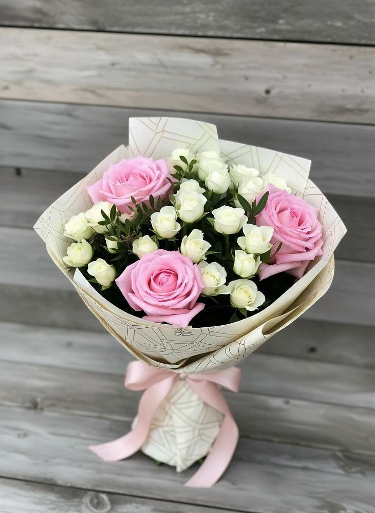 Букет цветов из: Розы в Красная Долина