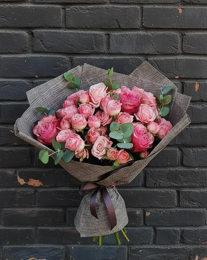 Букет цветов из: Розы в Красная Долина