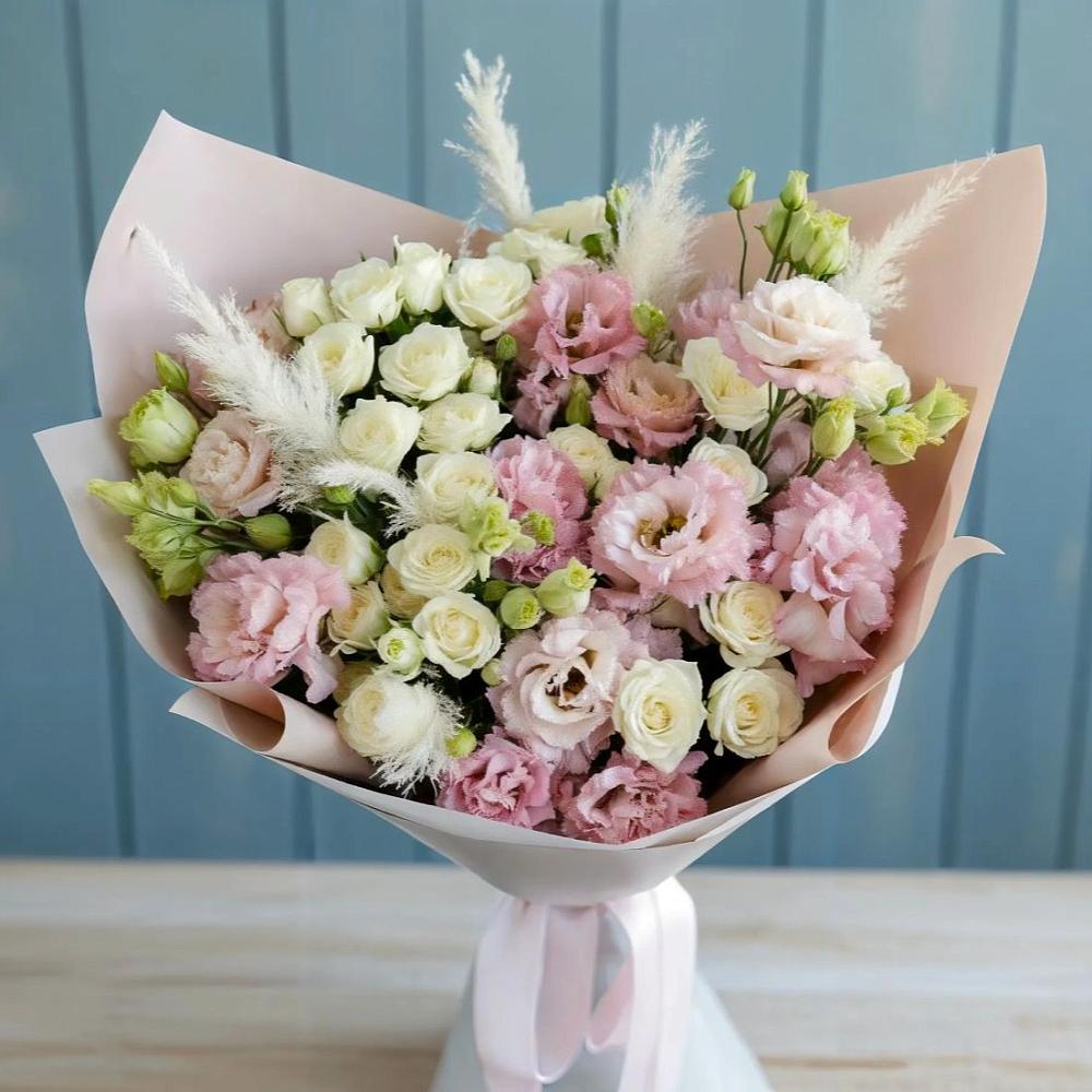 Букет цветов из: Альстромерии и Розы в Красная Долина