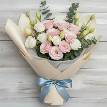 Букет цветов из:  Лизиантусы в Красная Долина