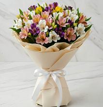 Букет цветов из:  Альстромерии в Красная Долина