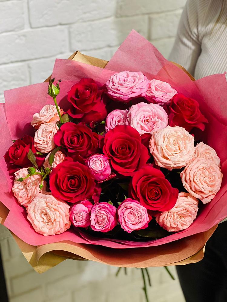 Букет цветов из: Розы в Красная Долина