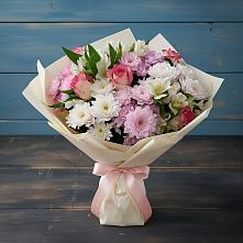 Букет цветов из:  Хризантемы, Альстромерии и Розы в Красная Долина