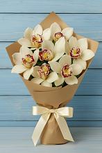 Букет цветов из:  Орхидеи и Розы в Красная Долина